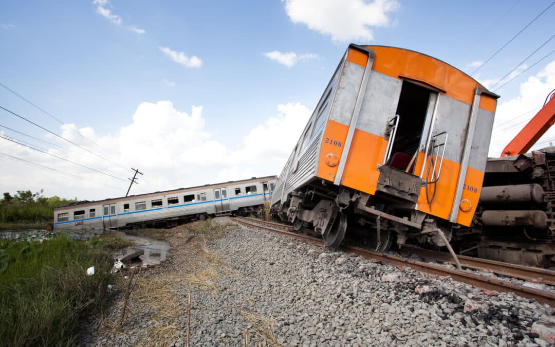  Train Derailment in Hiram Injures Crew