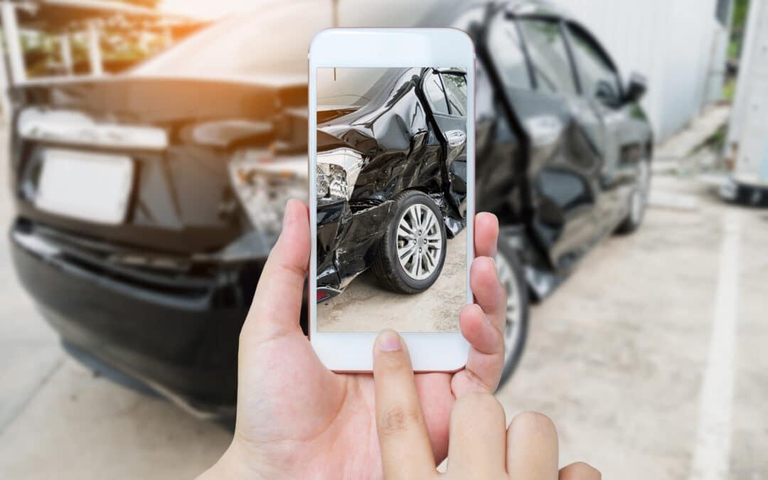 What to Do if You Get Into a Car Wreck