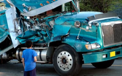 One Killed in I-285 Multi-Vehicle Crash Involving Semi